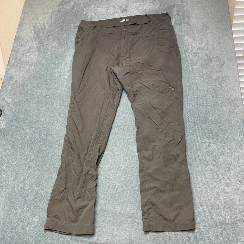 The North Face Hiking Pants Mens 40 Gray Pockets Outdoor Mountain Straight Leg
